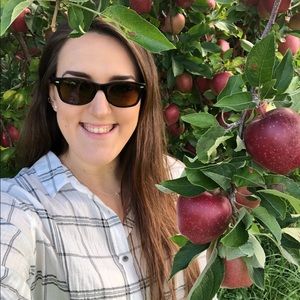 Meet your Posher, Sarah